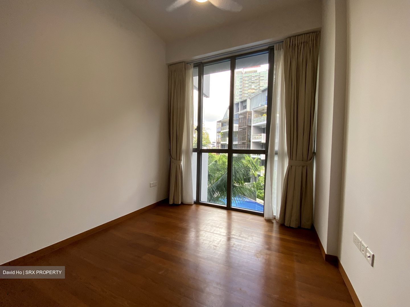 Mon Jervois (D10), Condominium #595685211